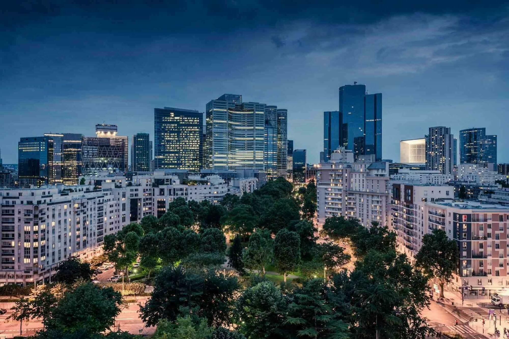 Mercure Paris La Défense Courbevoie Esterno foto