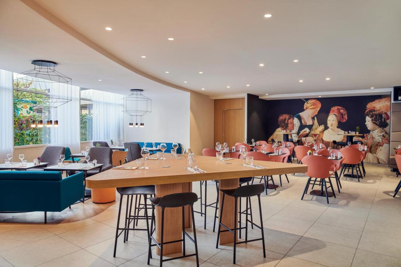 Mercure Paris La Défense Courbevoie Esterno foto